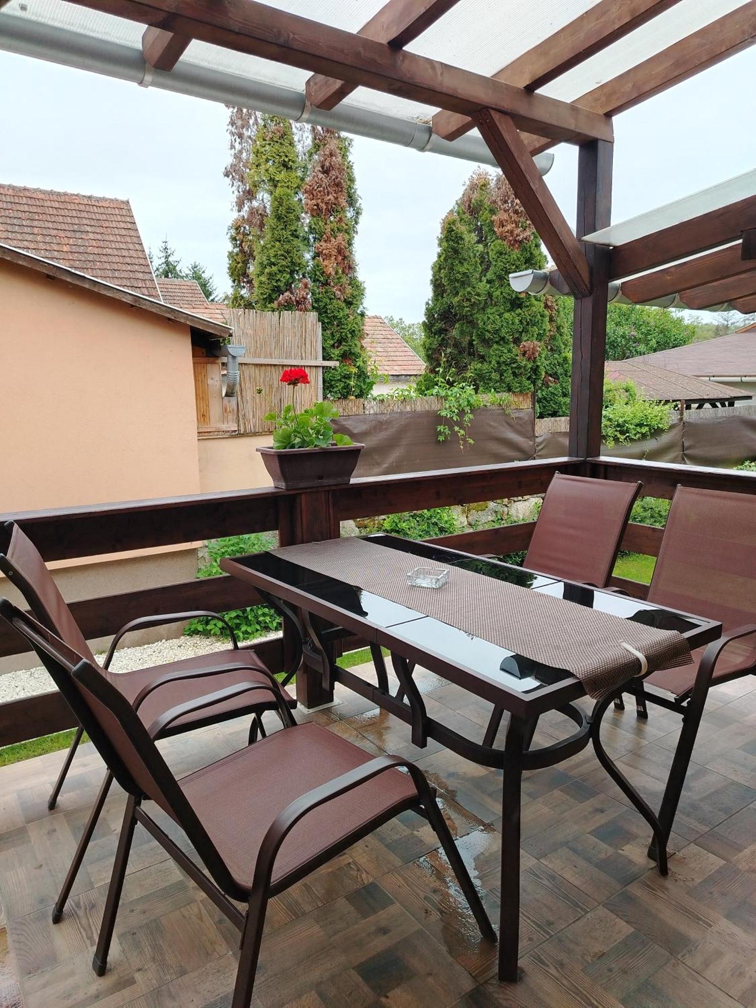Kaptarko Apartmanhaz Demjén Dış mekan fotoğraf