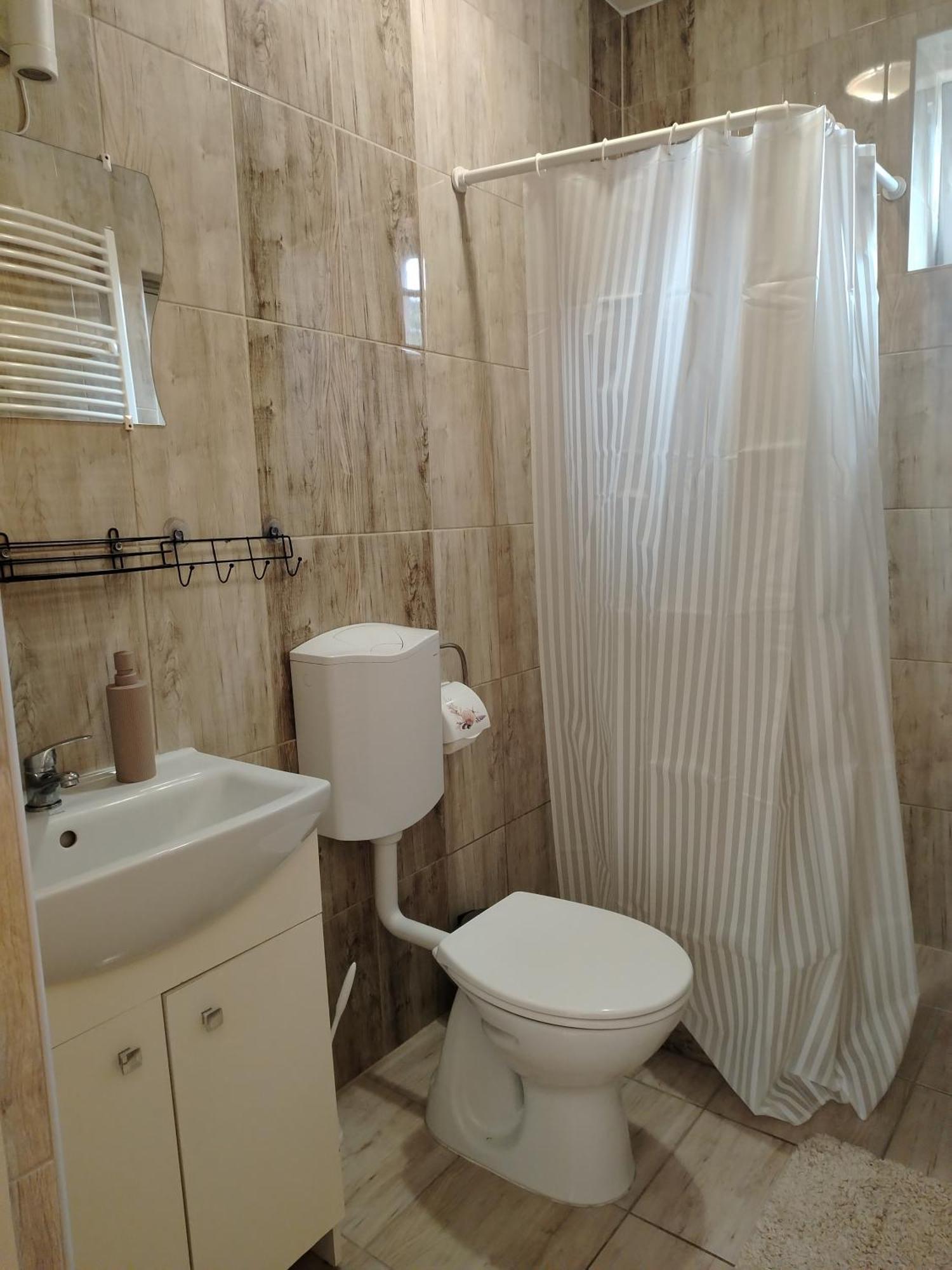 Kaptarko Apartmanhaz Demjén Dış mekan fotoğraf